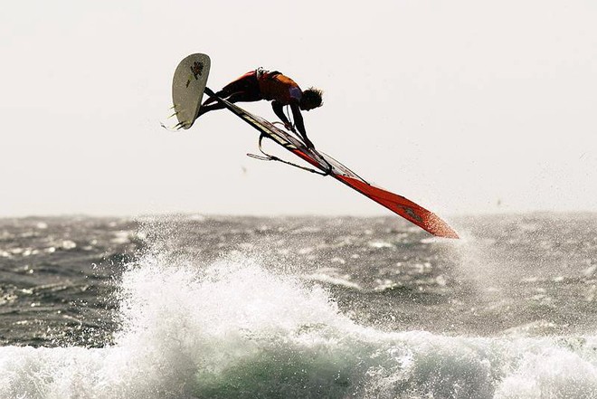 Bruch pushing it - PWA Tenerife World Cup 2011 Day 3 ©  John Carter / PWA http://www.pwaworldtour.com